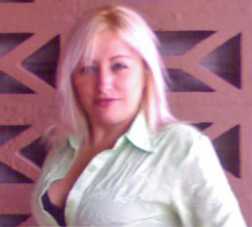 Date this happy Costa Rica girl Ana Patricia from San Jose CR94
