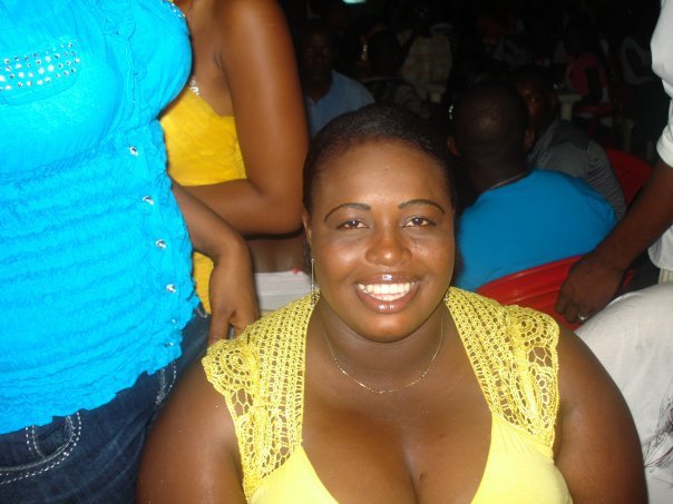 Date this happy Colombia girl Lifary elena from Quibdo CO8158