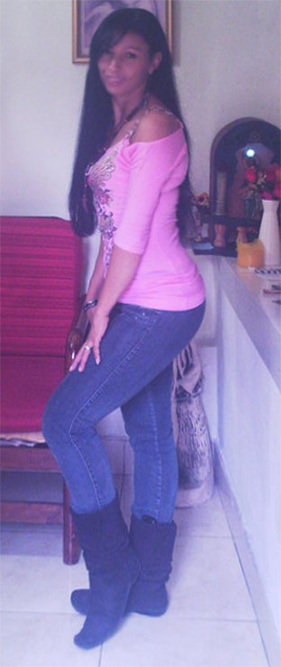 Date this athletic Colombia girl Andrea from Medellin CO8298