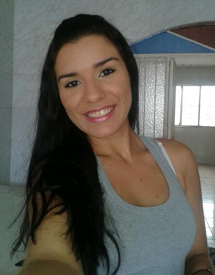 Date this charming Brazil girl Annarienda from Manaus BR6131