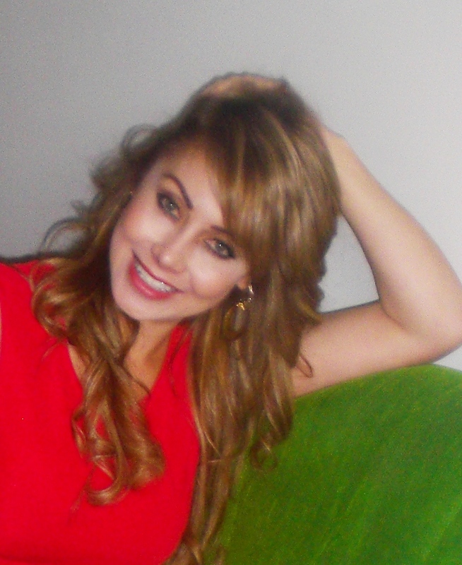 Date this young Colombia girl Nerieth from Bogota CO8447