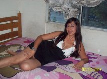 Date this happy Colombia girl Carolina from Cali CO8456