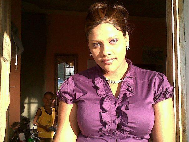 Date this good-looking Jamaica girl Shade from Kingston JM519