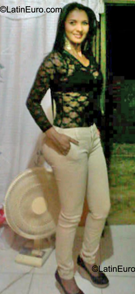 Date this hot Colombia girl Maribel from Popayan CO8629