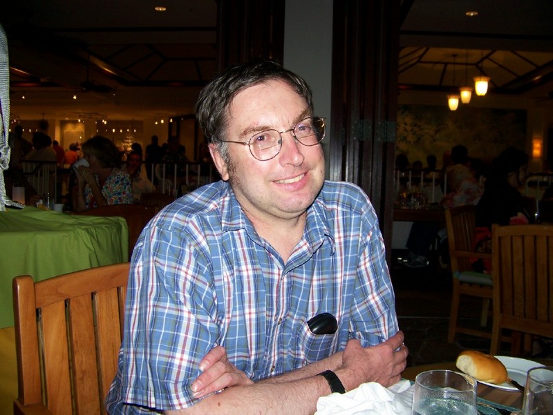 Date this charming United States man Filmmusiclover from San Rafael US11831