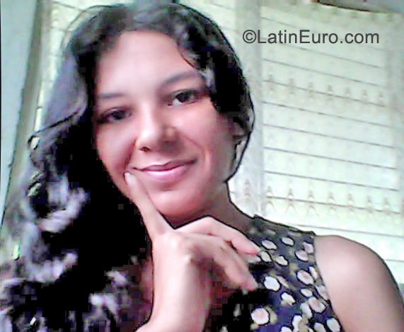 Date this sensual Panama girl Zuzu from Panama City PA199