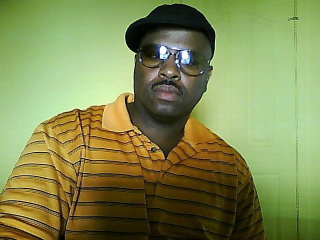 Date this good-looking United States man Phat from Charlotte US11941