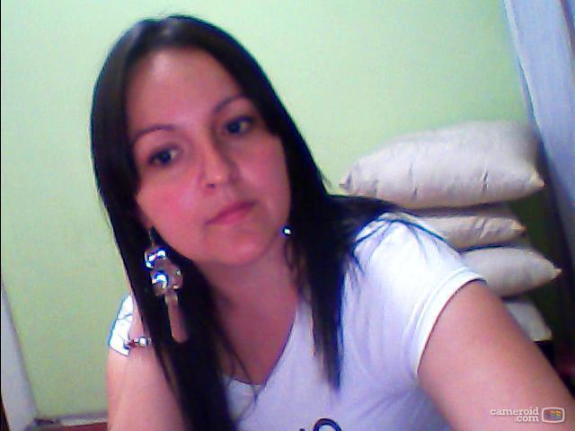 Date this good-looking Colombia girl Dora from Medellin CO8818