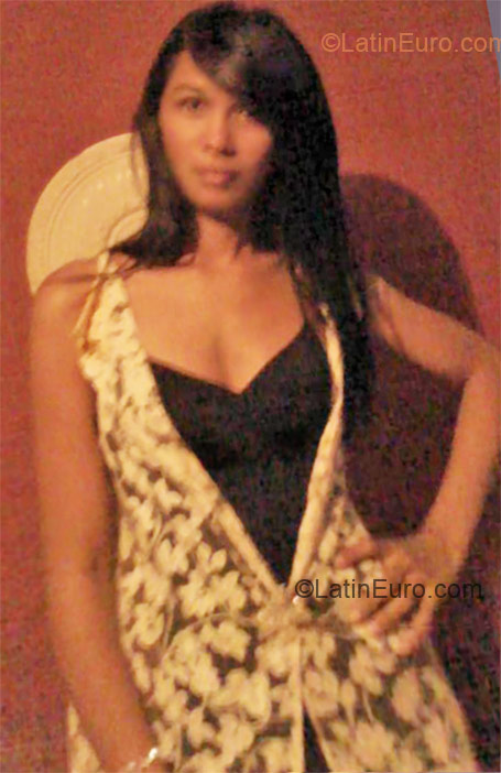Date this charming Colombia girl Yeiklis from Valledupar CO8853