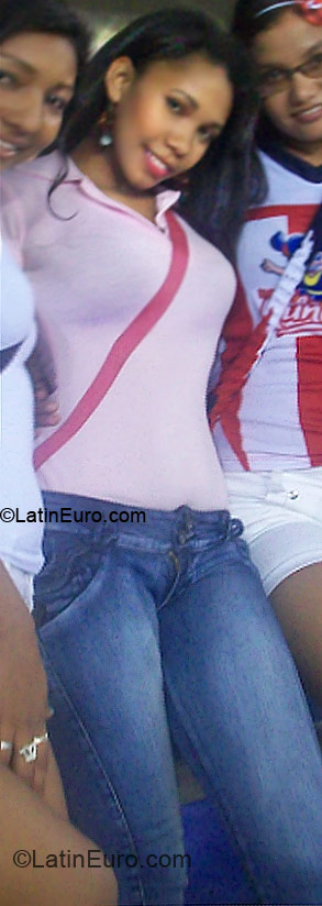 Date this delightful Colombia girl Daniela from Barranquilla CO8887