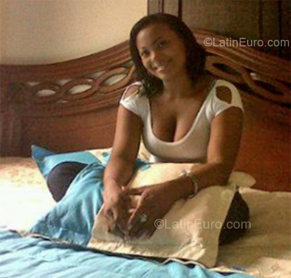 Date this hard body Colombia girl Jessica from Tumaco CO16512