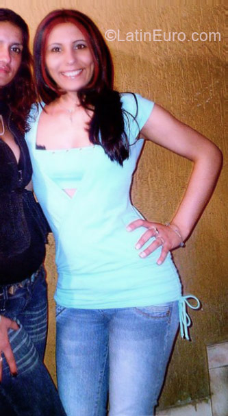 Date this lovely Colombia girl Nancy from Bogota CO8923