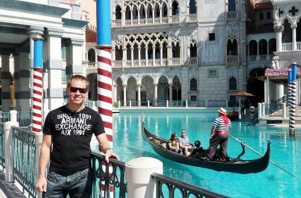 Date this hot United States man Mike from Austin US12050