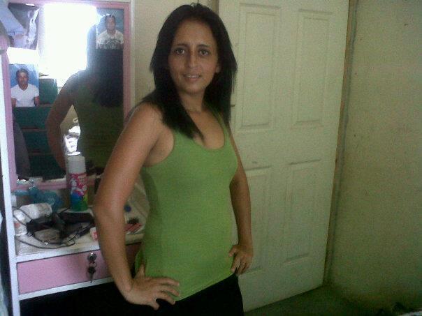 Date this sensual Honduras girl Adalicia from tela Atlantida HN536