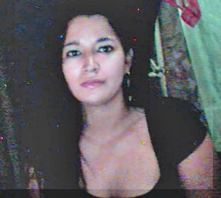 Date this tall Honduras girl Claudia from Roatan HN539