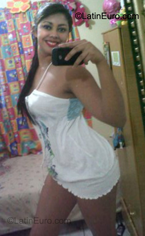 Date this gorgeous Honduras girl Valery from Francisco Morazan HN545
