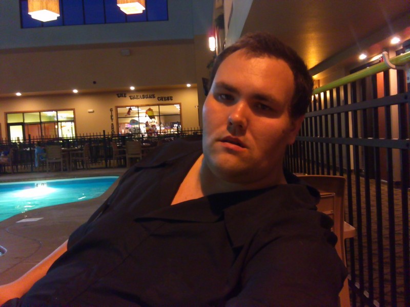 Date this voluptuous United States man Johnwas64317 from Milo US12140