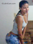 good-looking Colombia girl Yesica from Cali CO9198