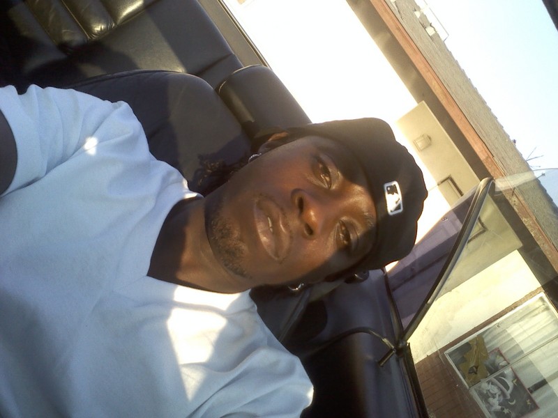 Date this young United States man Lilmankey3 from Bakersfield US12167