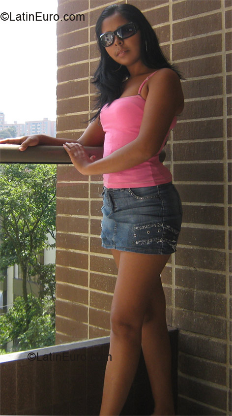 Date this tall Colombia girl Catta from Valledupar CO9249