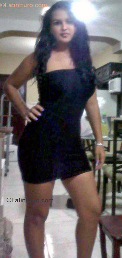 Date this stunning Honduras girl Dalila from San Pedro Sula HN1378