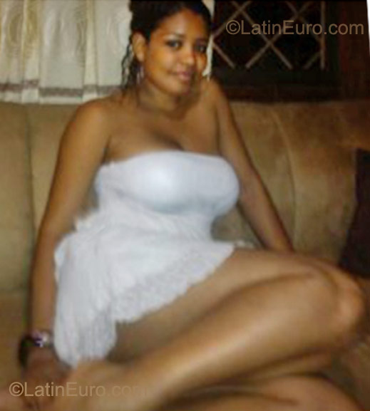 Date this lovely Colombia girl C from Tumaco CO9375