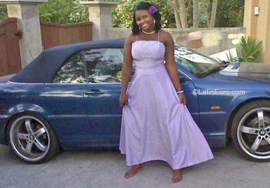 Date this fun Jamaica girl Sweet sherry from St Catherine JM438