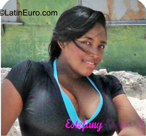 Date this fun Colombia girl Estefany from Cartagena CO9474