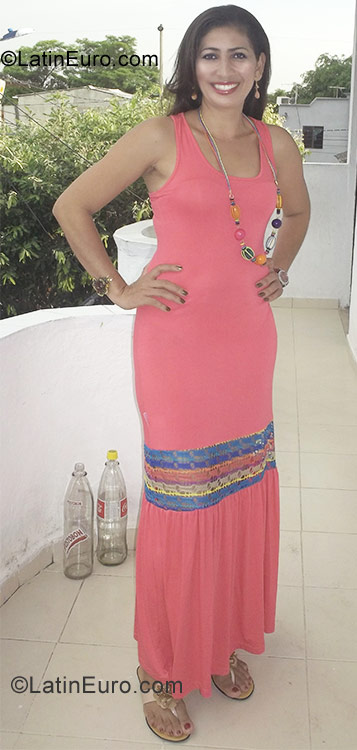 Date this fun Colombia girl Yorce from Cartagena CO9594