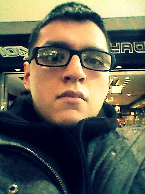 Date this stunning United States man Alfredo from Fort Worth US12608