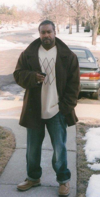 Date this gorgeous United States man Nino from Detroit US12615