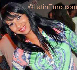 Date this charming Brazil girl Alle from Goiania BR6627