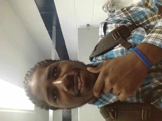 Date this young United States man Shane from Las Vegas US12694