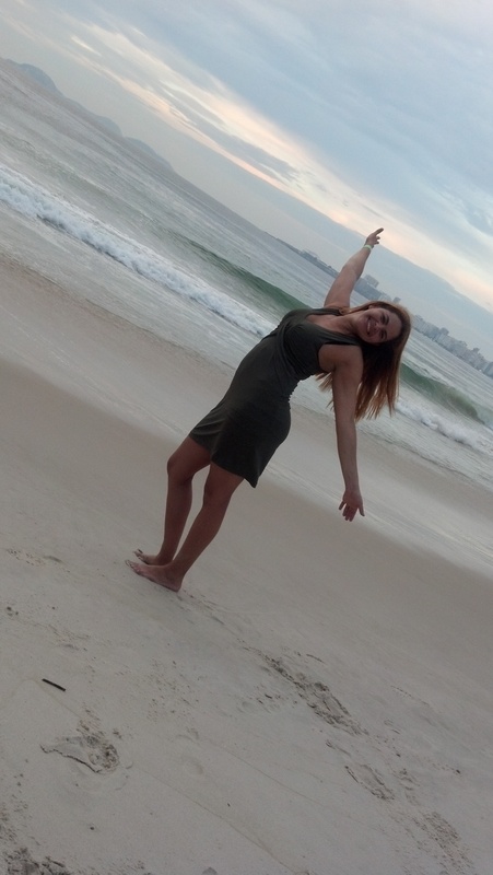 Date this happy Brazil girl Rafaela from Rio De Jneiro BR6648