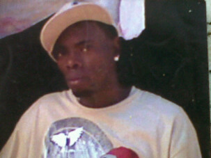 Date this young Dominican Republic man Roberto from La Romana DO10863