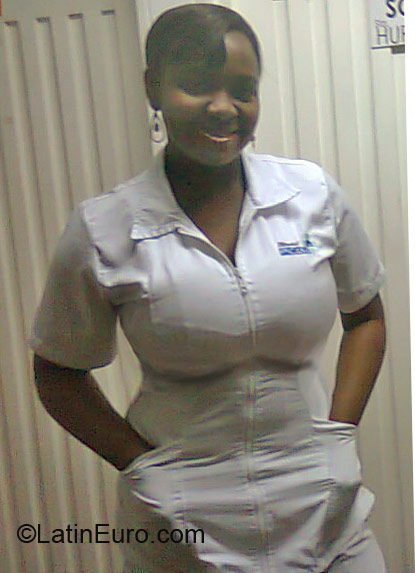 Date this cute Colombia girl Maricruz from Cali CO10043