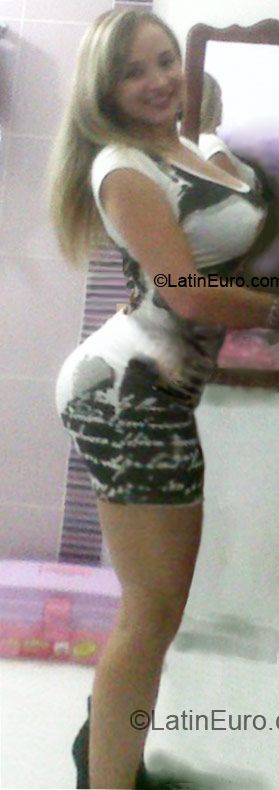 Date this funny Colombia girl Maria Del Carmen from Medellin CO10071