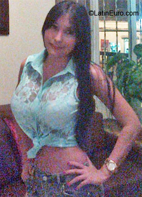 Date this passionate Colombia girl Kari from Cali CO10102