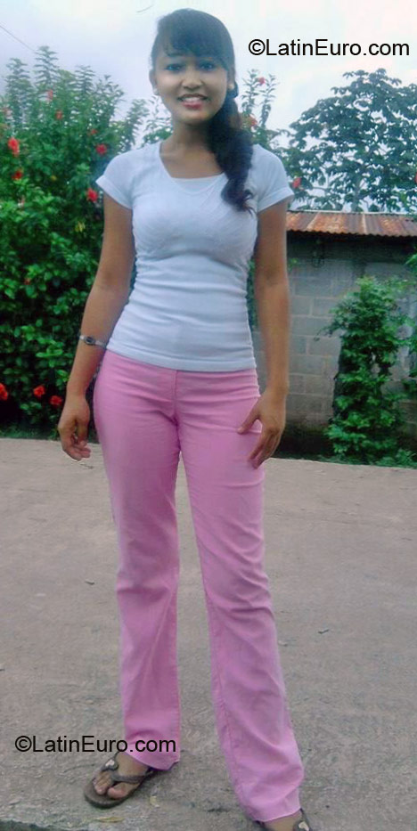 Date this exotic Honduras girl Eni from La Ceiba HN656