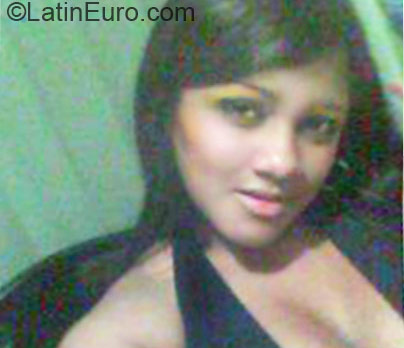 Date this delightful Colombia girl Vanesa from Cali CO10169