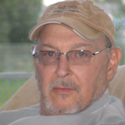 Date this passionate United States man Jon from Richland US12903