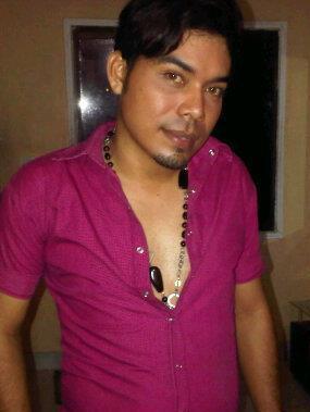 Date this beautiful Colombia man Cettiny from Barranquilla CO10213