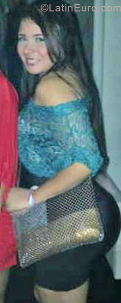 Date this hot Colombia girl Stefania from Barranquilla CO15073