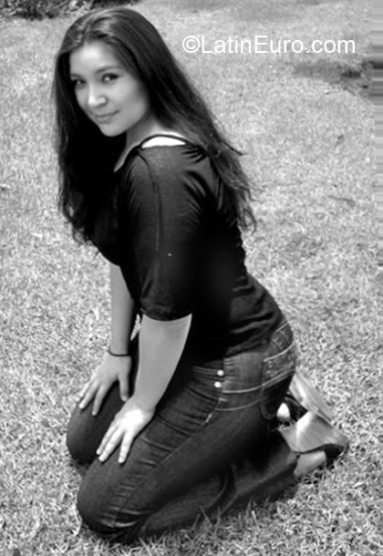 Date this gorgeous Mexico girl Aby31 from Guadalajara MX712
