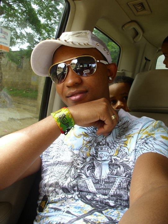 Date this hot Dominican Republic man CHRIS from Santiago DO11184
