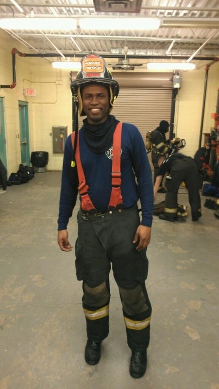 Date this athletic United States man Debonair from Guttenberg US13022