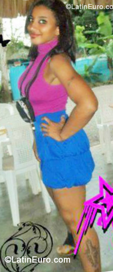 Date this nice looking Dominican Republic girl Chrishy from San Francisco De Macoris DO11353