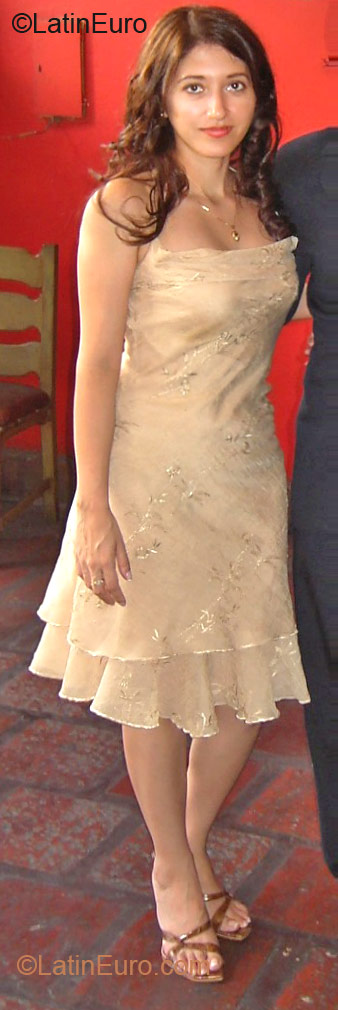 Date this foxy Colombia girl Karla from Bogota CO10618