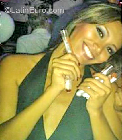 Date this cute Peru girl Catalina from Lima PE610