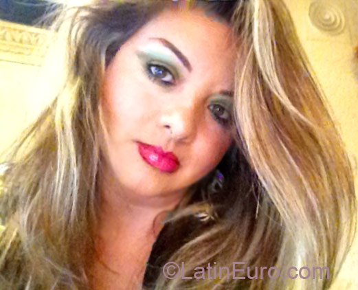 Date this beautiful Mexico girl Ana from Mexico City MX728